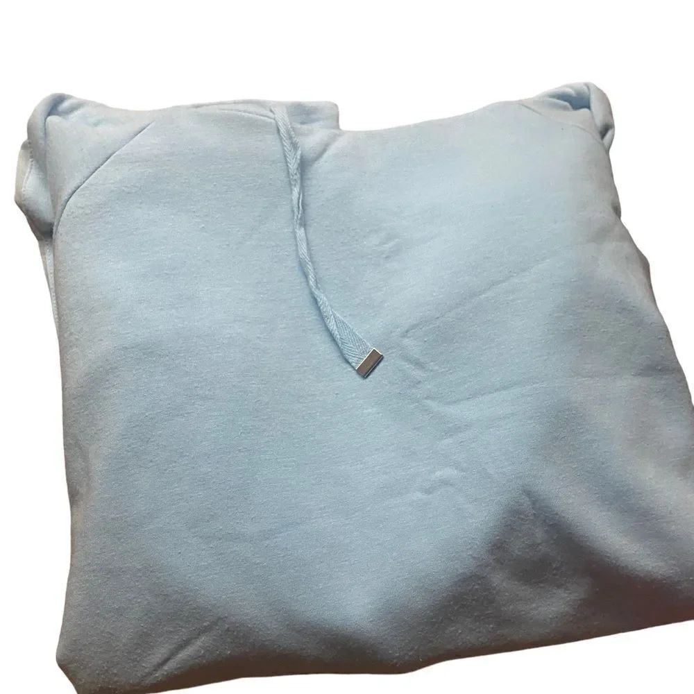 Kim Rogers ice blue size XXL super soft hoodie seams on sleeves perfect
